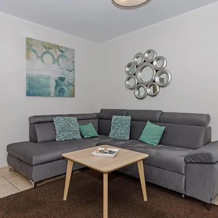 Ostseeallee 32b Ostseeallee 32b 1-1 * Ostseebad Kühlungsborn